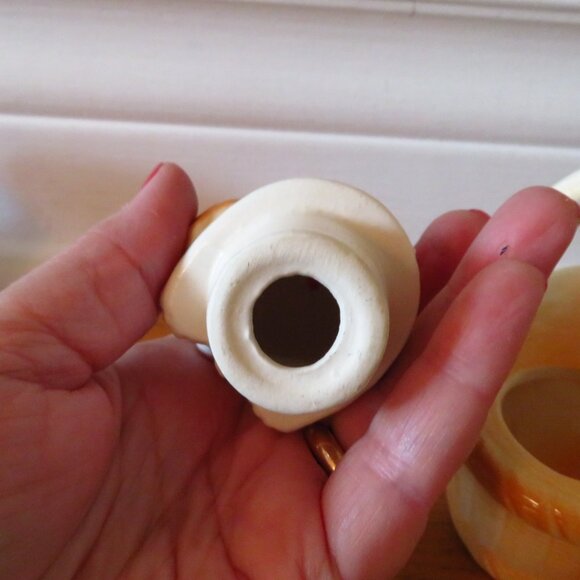 Vintage salt and pepper shaker 1950,puppy dog in a basket Japan, blue bow - Picture 7 of 10